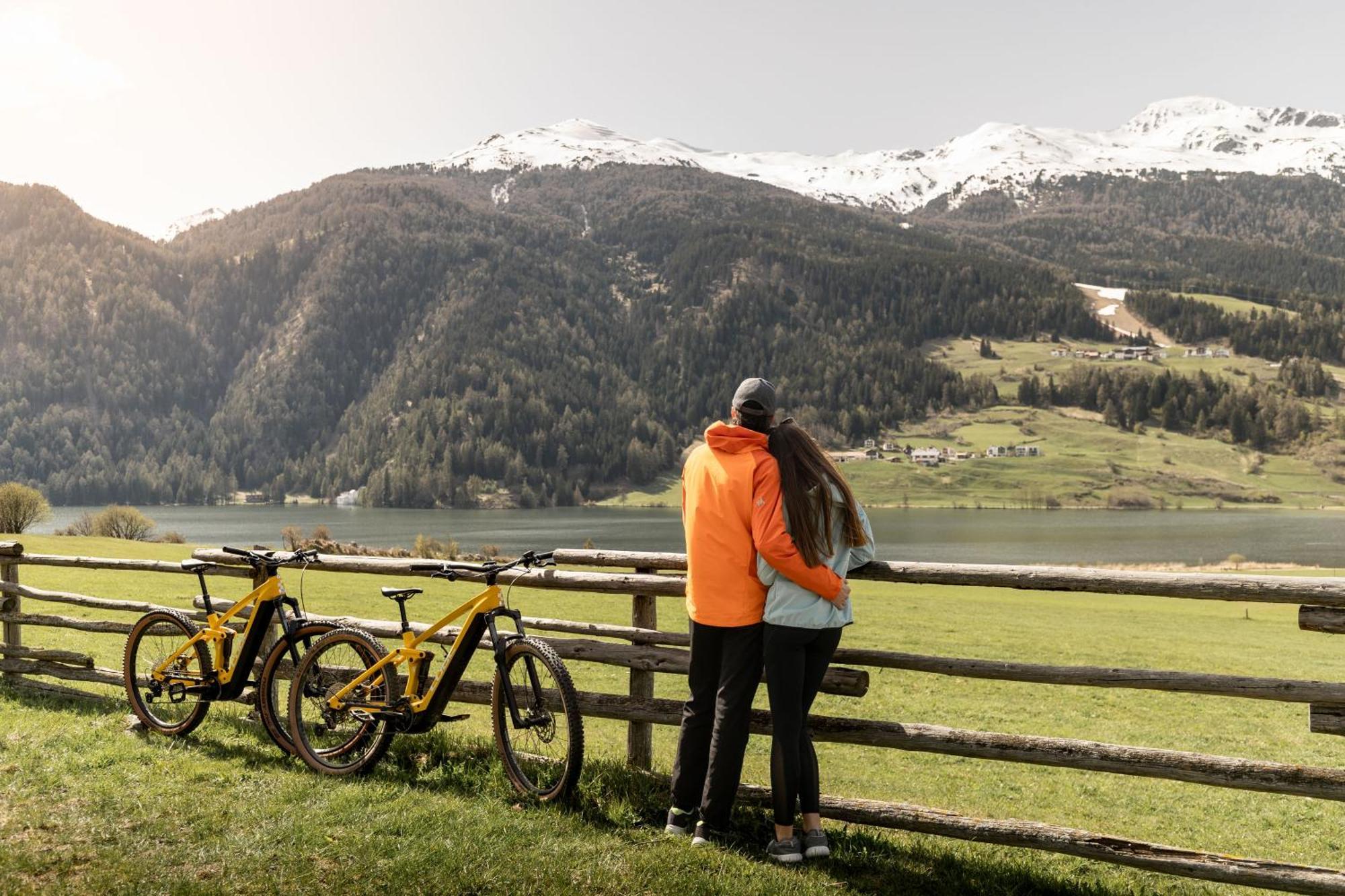 Hotel Alpenrose サン・ヴァレンティーノ・アッラ・ムータ エクステリア 写真