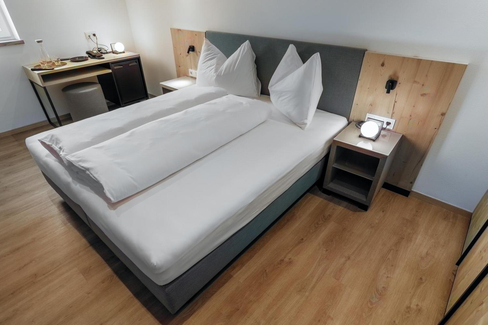 Hotel Alpenrose サン・ヴァレンティーノ・アッラ・ムータ エクステリア 写真